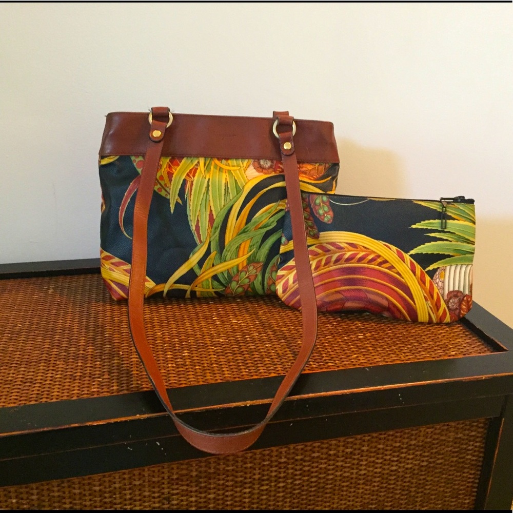🧡Salvatore Ferragamo Tote & Pouch